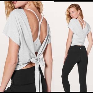 Lululemon It’s a Tie tee